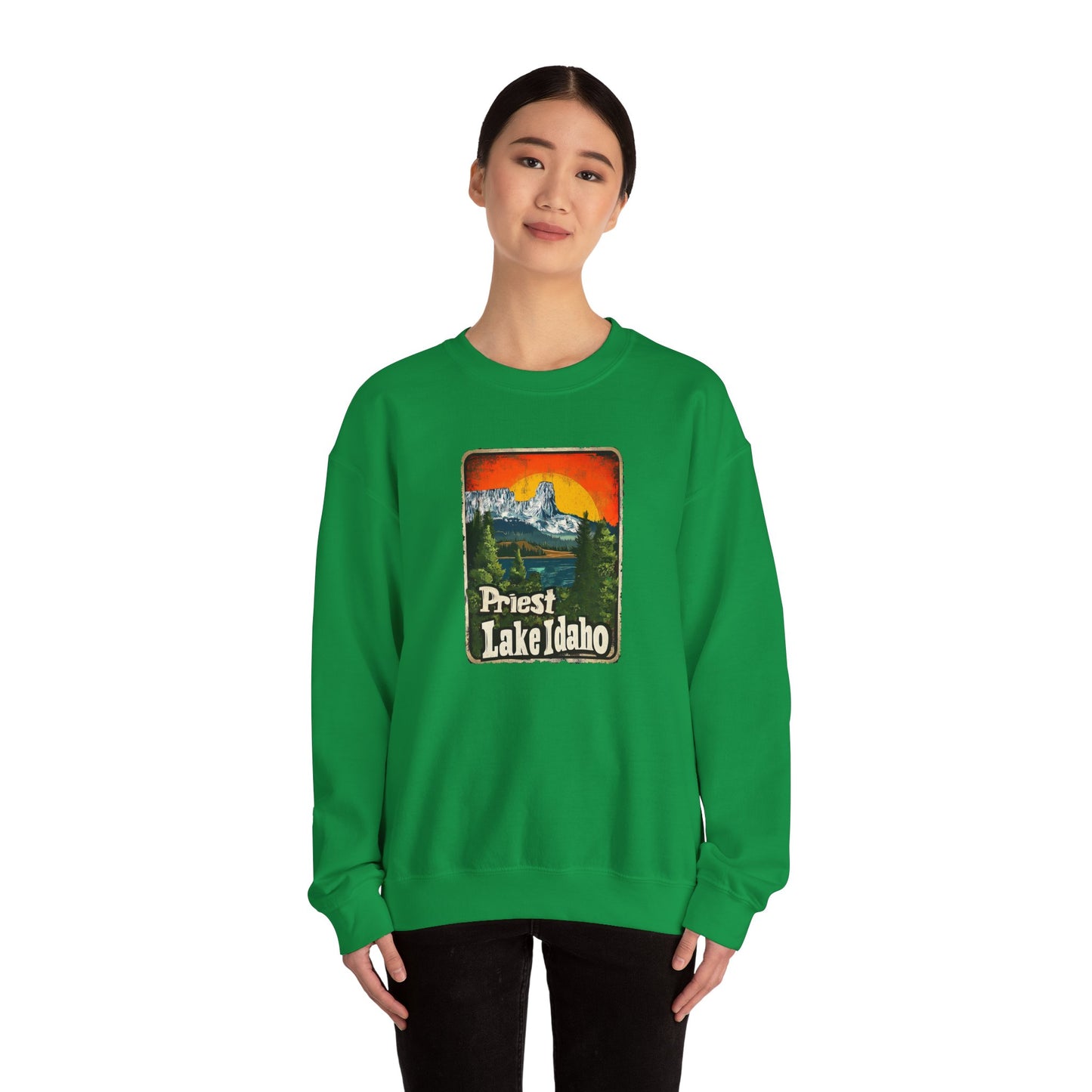 Iconic Chimney Rock Unisex Heavy Blend™ Crewneck Sweatshirt